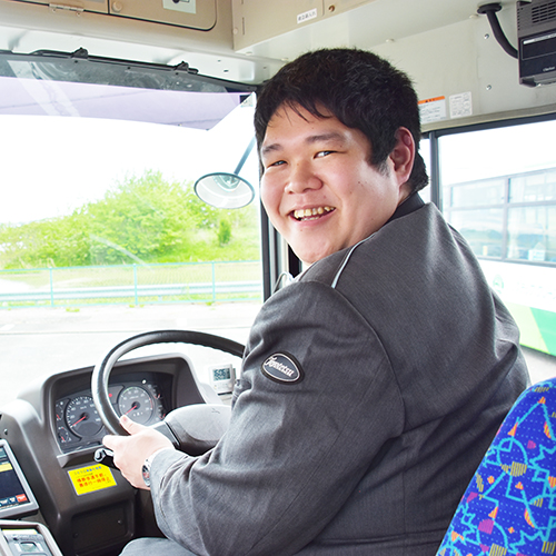 【バス運転士職】地域の暮らしを支える、豊鉄バスの運転士の求人（正社員）