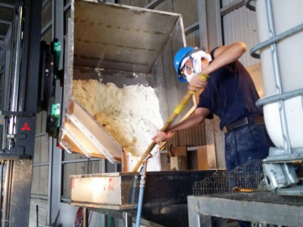 環境テクシス_作業風景