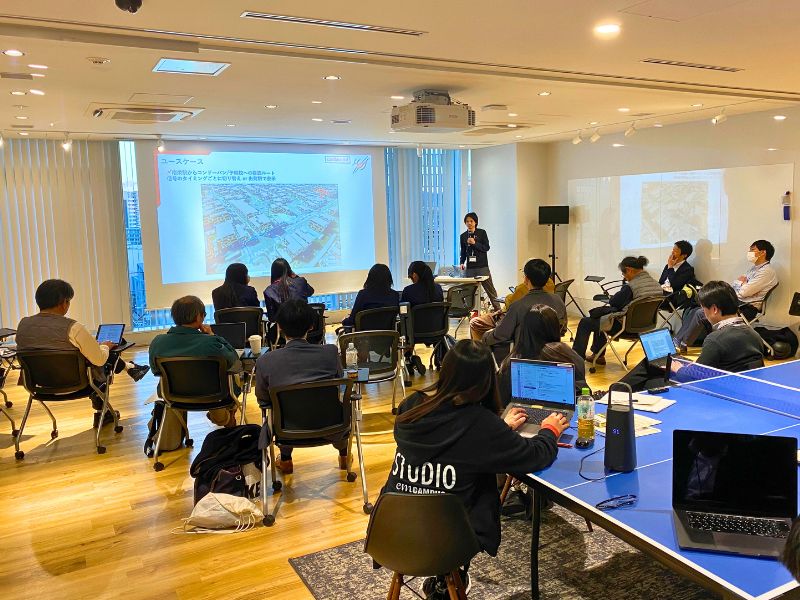 岡田さんによるPLATEAUの説明