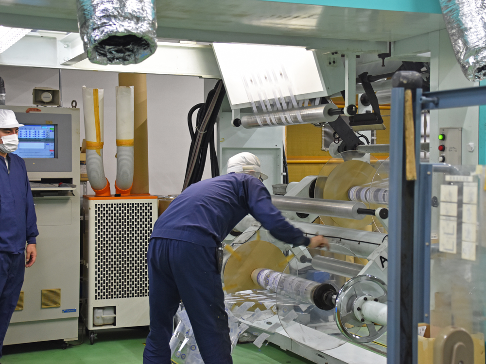 トップ堂_作業風景2